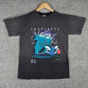 Vintage 90s Charlotte Hornets‎ Magic Johnson T Shirt Signal Kids: 16/18 Mens: S